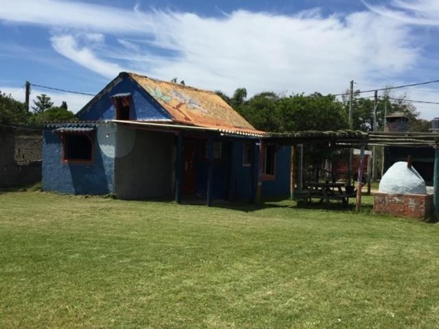 La Azurra House in Rocha Department, Uruguay