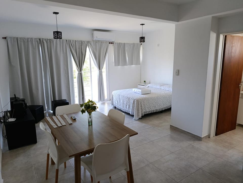 Departamento en alquiler Mercedes Bs As Apartment in Mercedes
