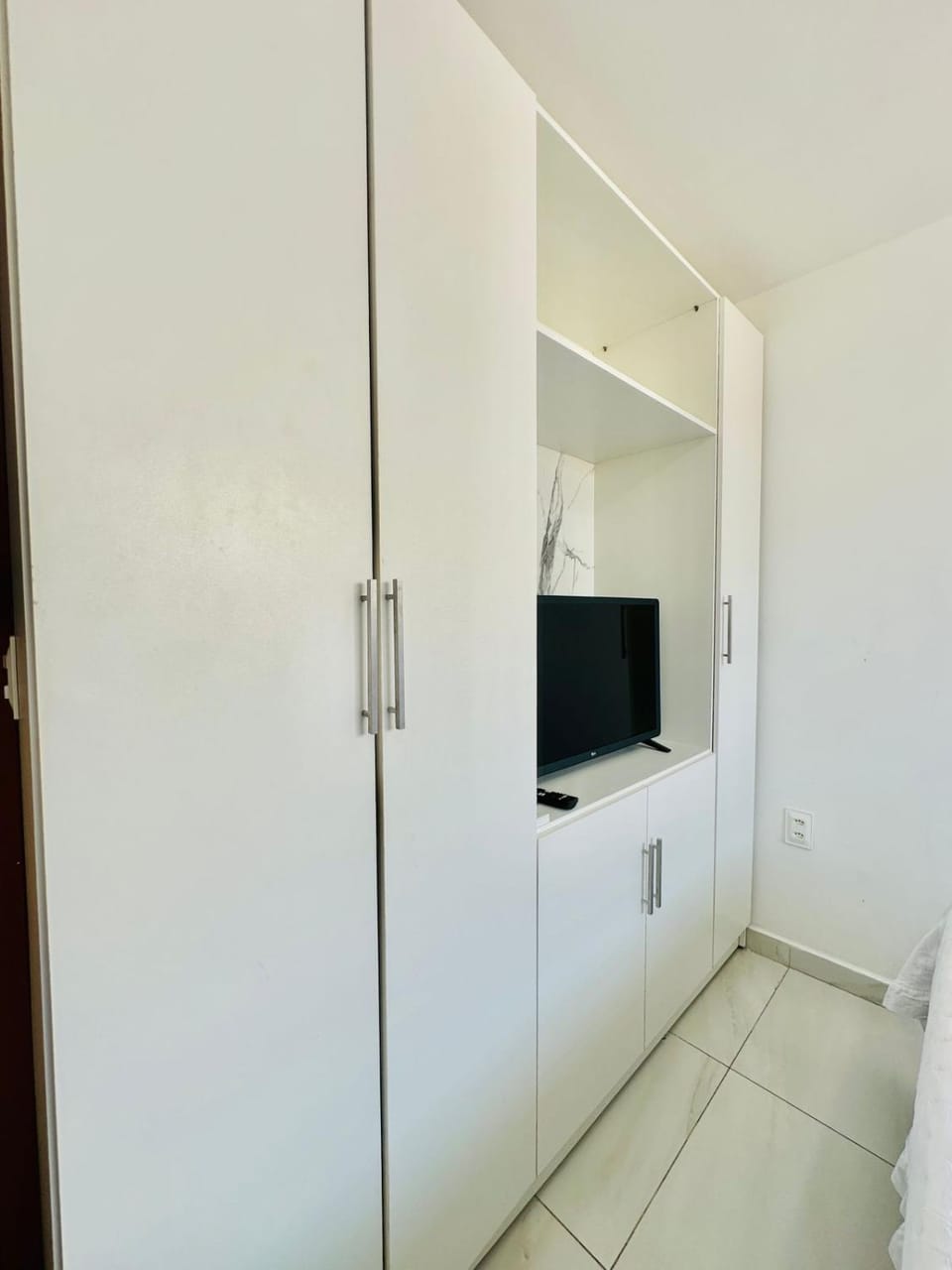 TV and multimedia, wardrobe