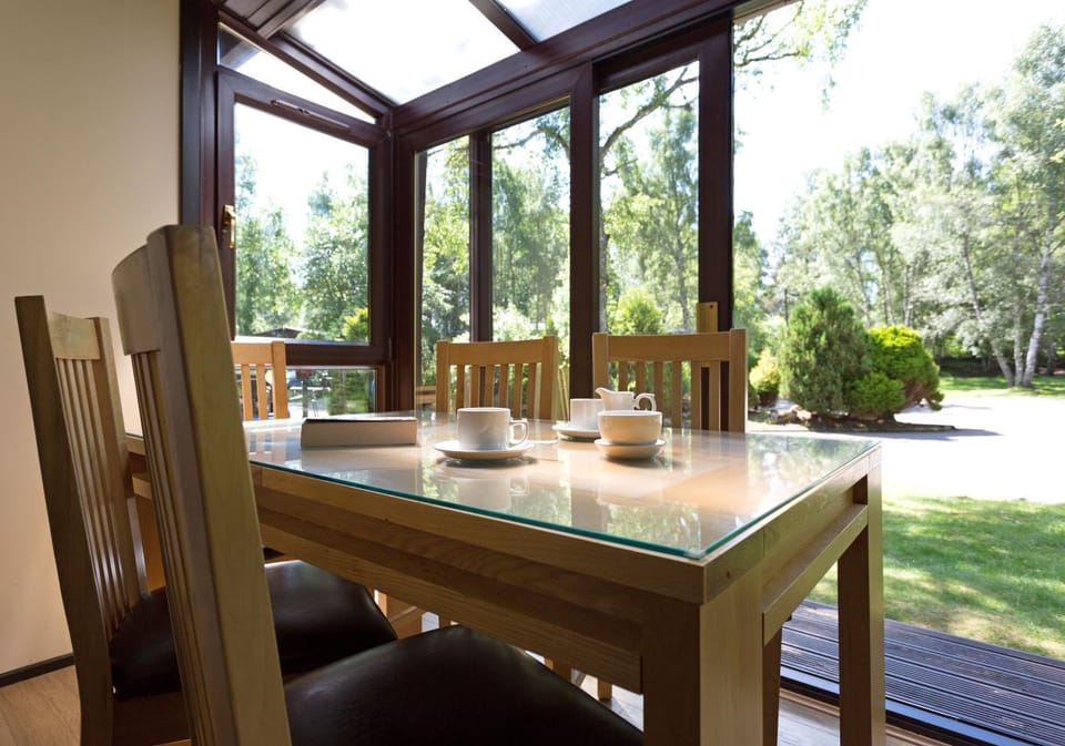 Patio, Dining area, Garden view