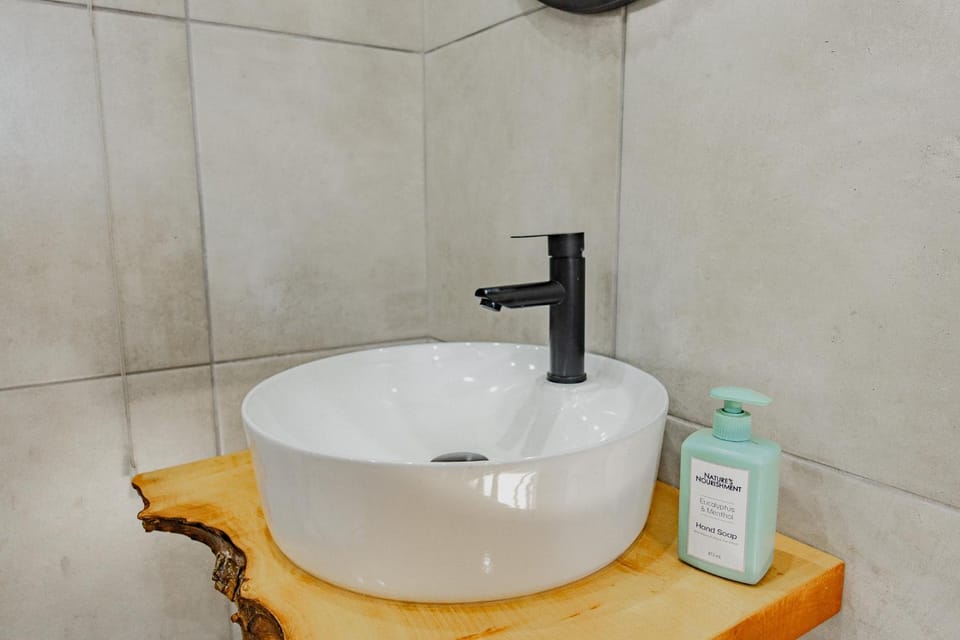 Pecan Heights Studios Apartment in KwaZulu-Natal