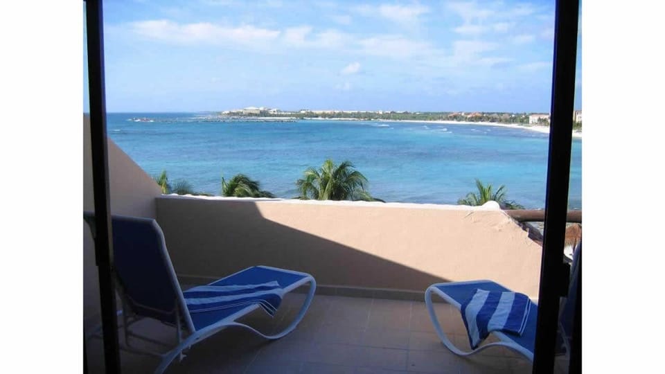 Chac Hal Al Condo C-203 1BR Puerto Aventuras House in State of Quintana Roo