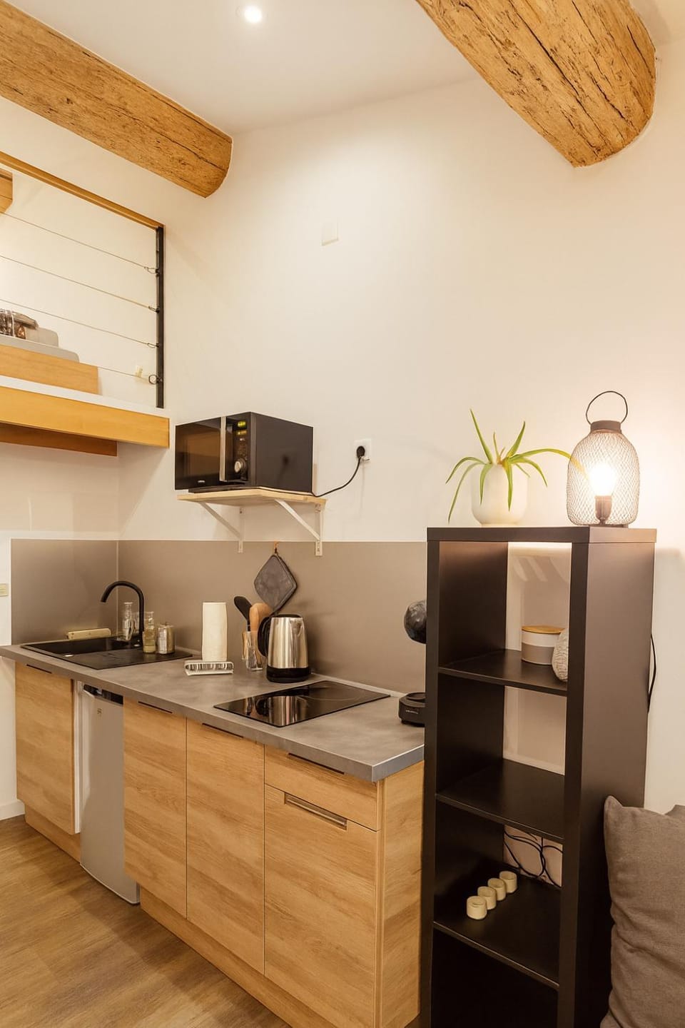 Kitchen or kitchenette, stove