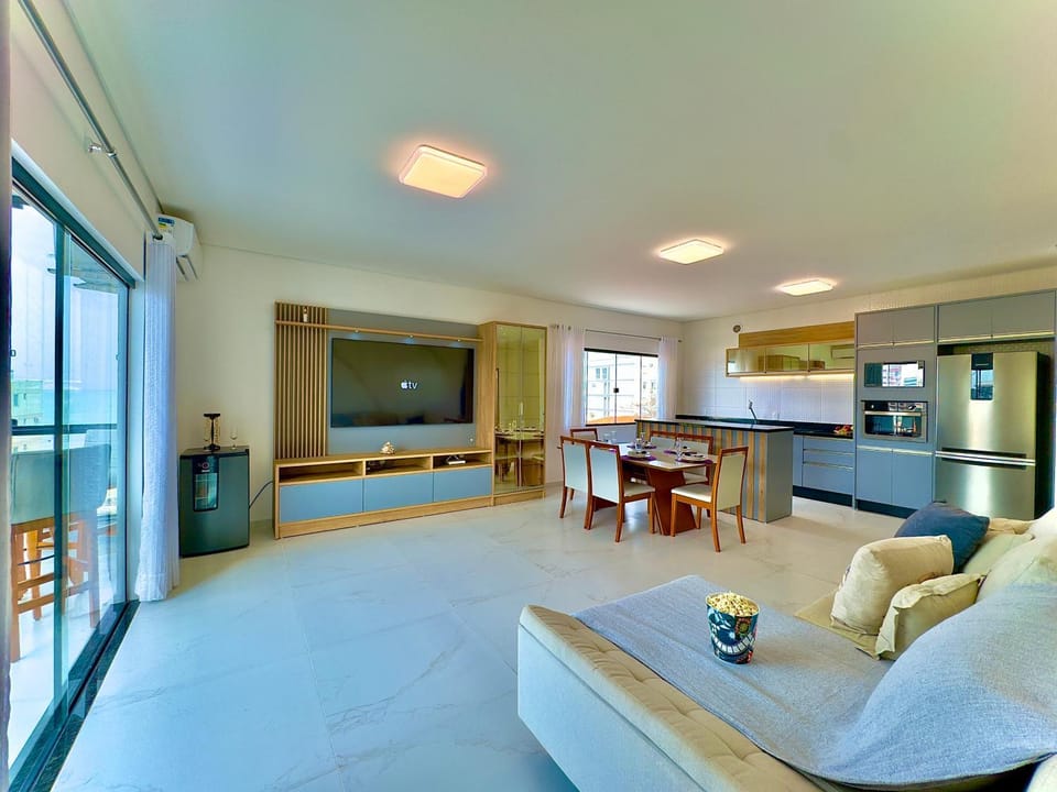 TV and multimedia, Kitchen or kitchenette, Living room, minibar