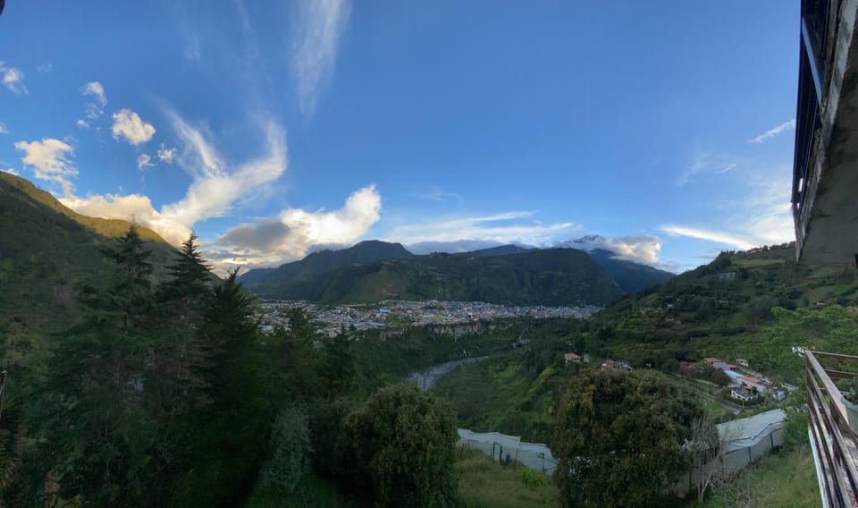 Freestyle House Hostel Country House in Tungurahua, Ecuador