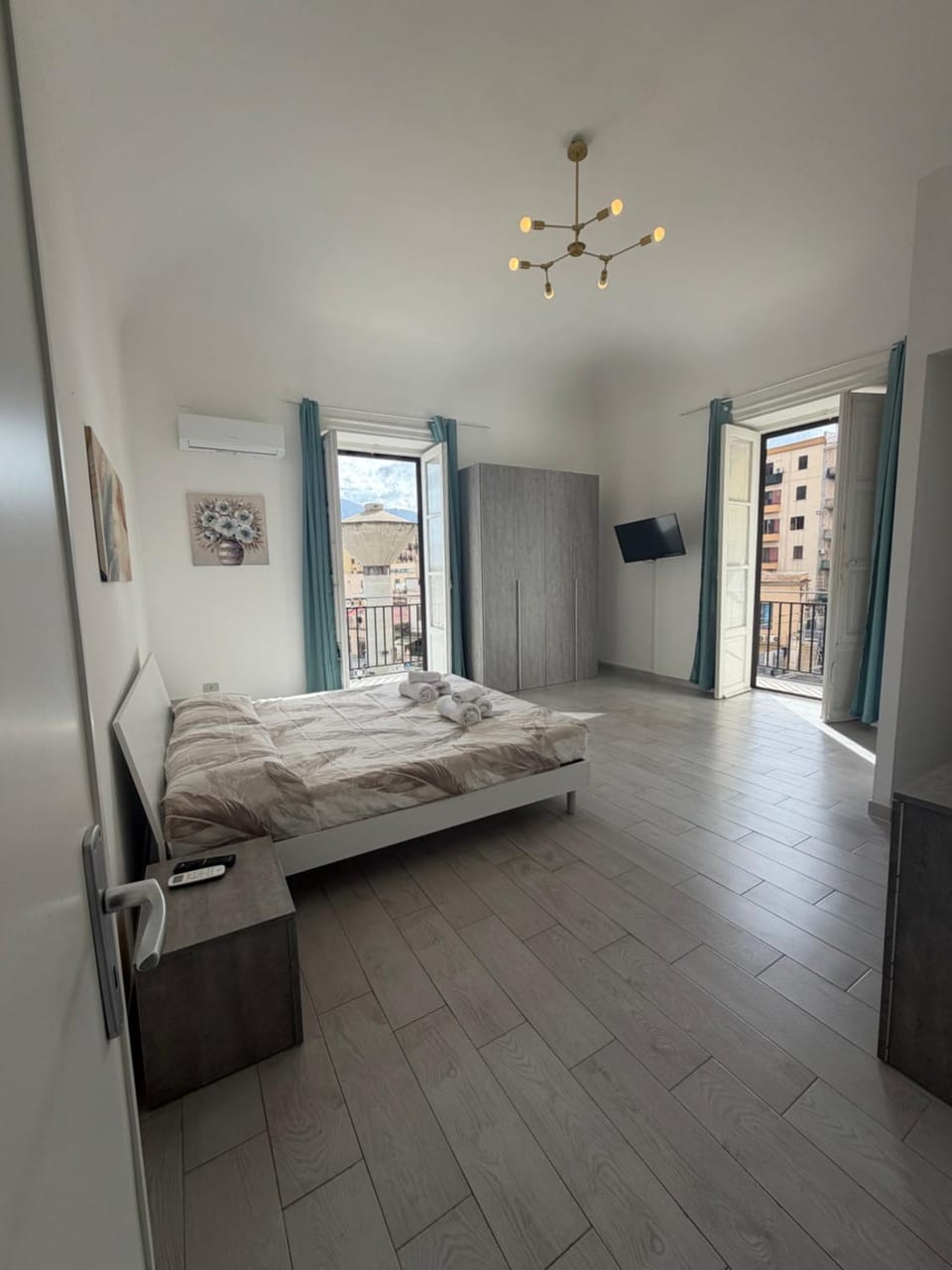 Palermo House 29-Central Station Apartment in Palermo