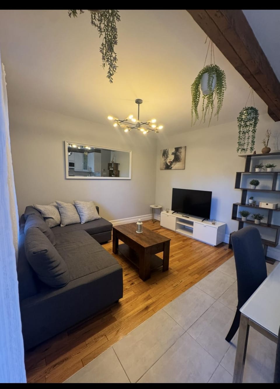 La Pause Montréal Apartment in Laval