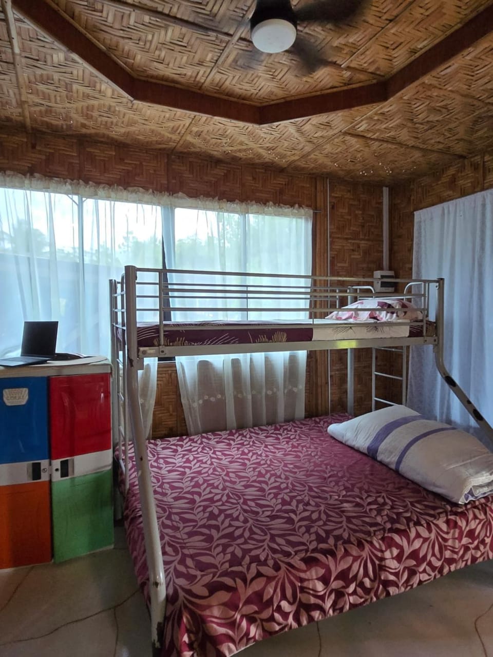 Bed, Bedroom, bunk bed