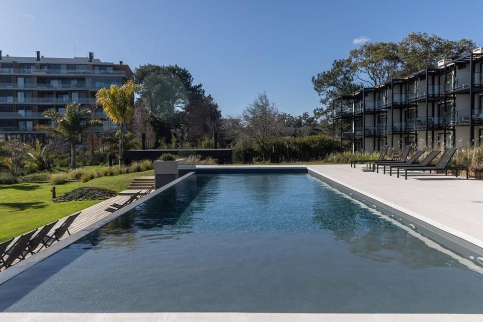 Natural landscape, Solarium, Pool view