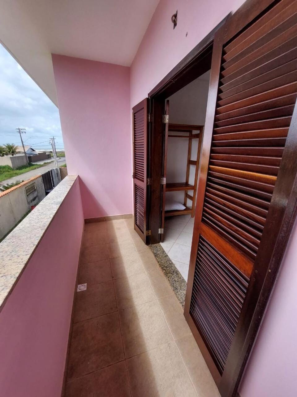 Flat Beira Mar Bermudas Apartment in State of São Paulo