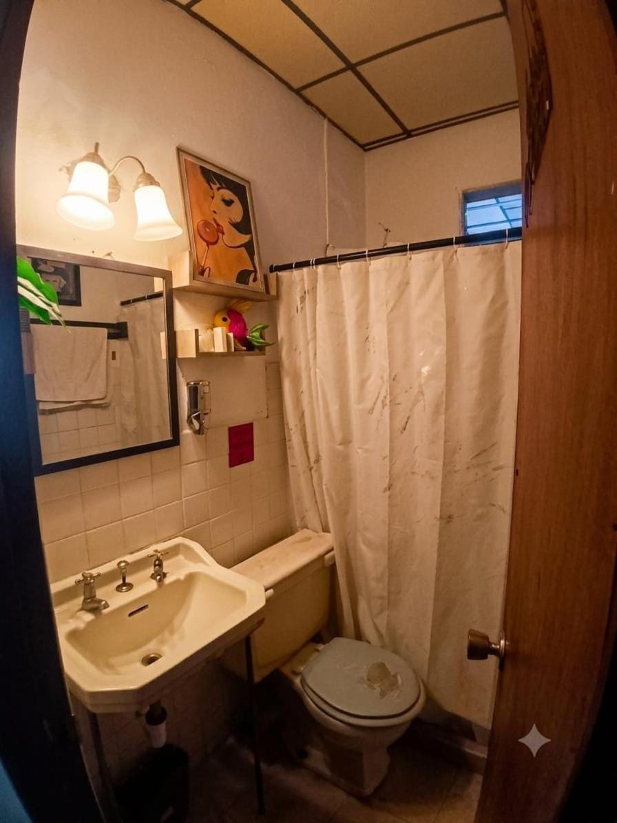 Shower, Bathroom, towels