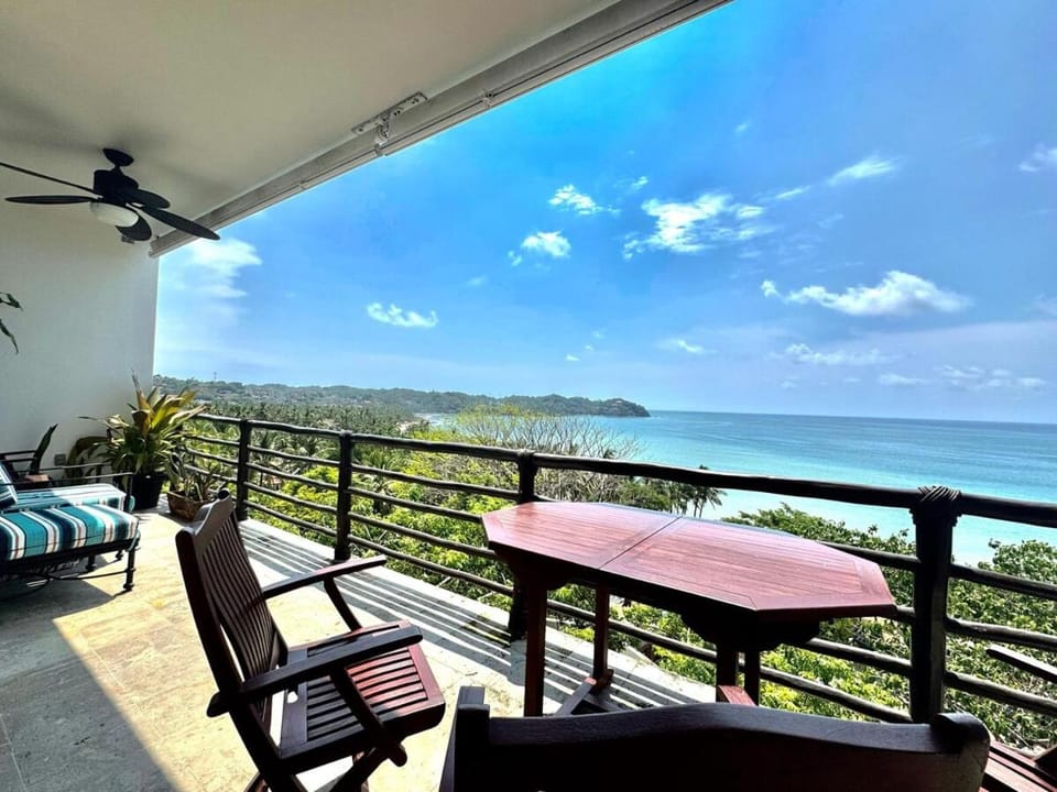Sayulita Sky House Penthouse - Monterosa Northside Apartment in Sayulita