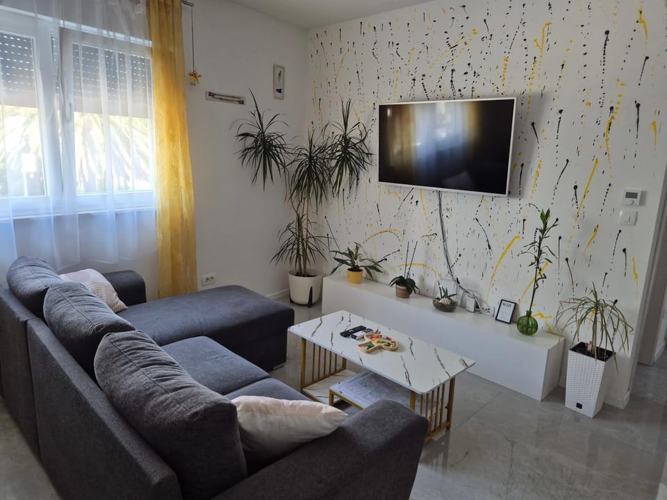 Apartman Malomi Apartment in Split-Dalmatia County