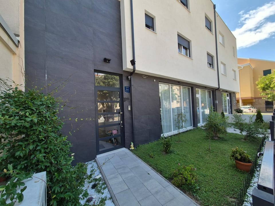 Apartman Malomi Apartment in Split-Dalmatia County