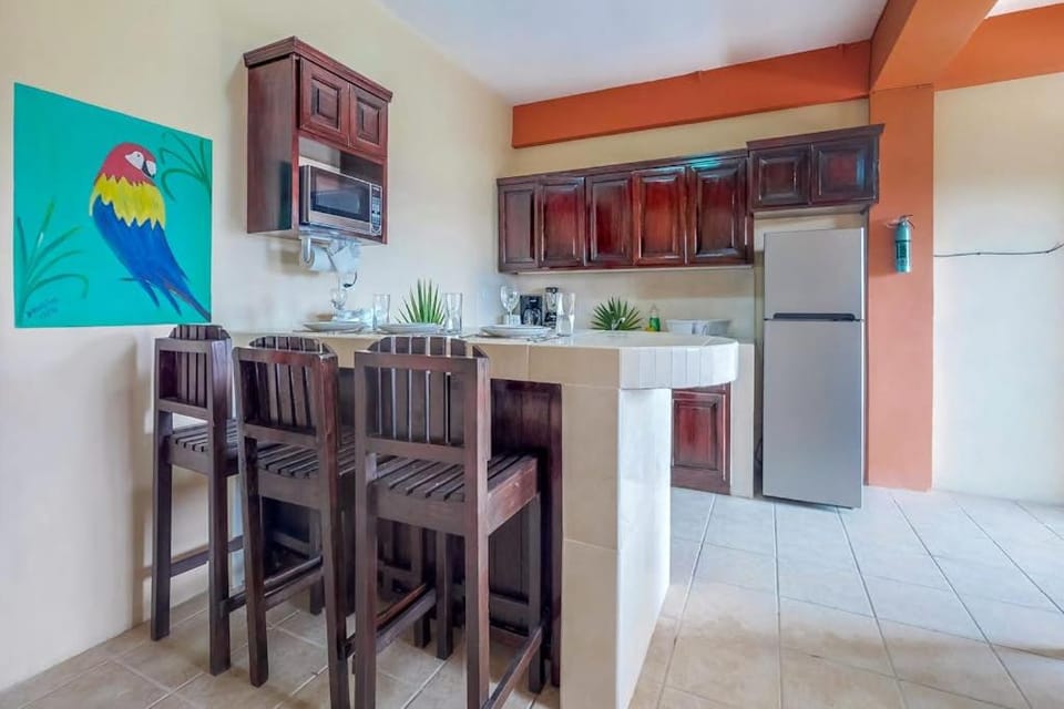Four Mile #3 at Laguna Suite -Gold Standard Certified Apartment in San Pedro