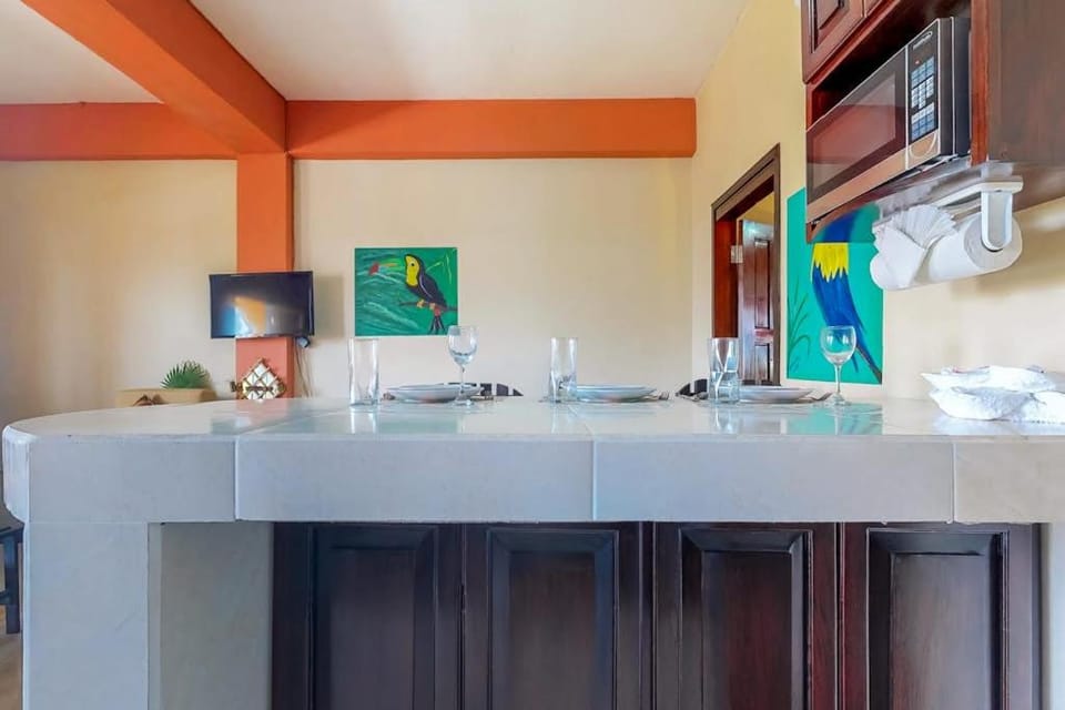 Four Mile #3 at Laguna Suite -Gold Standard Certified Apartment in San Pedro