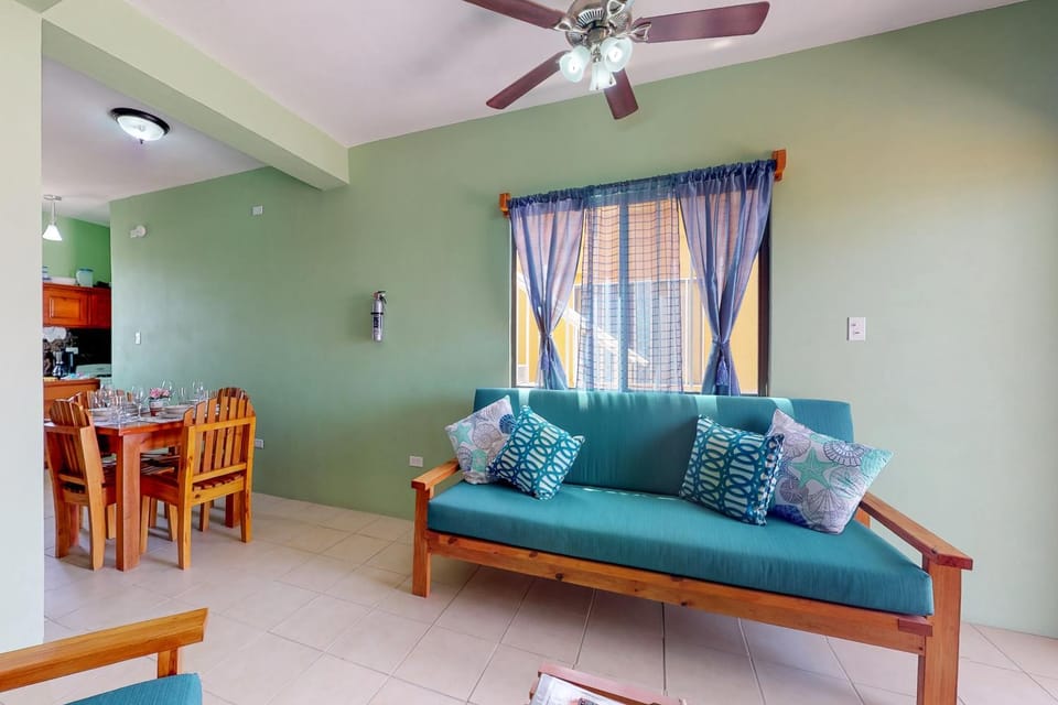 Sara Suite #10 at Laguna Suite -Gold Standard Certified Apartment in San Pedro