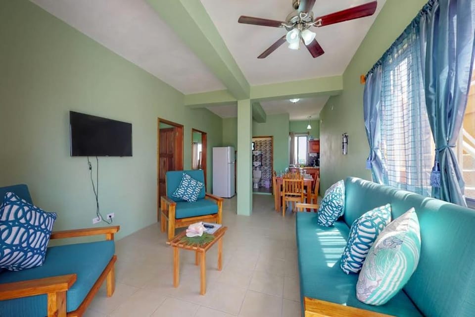 Sara Suite #10 at Laguna Suite -Gold Standard Certified Apartment in San Pedro