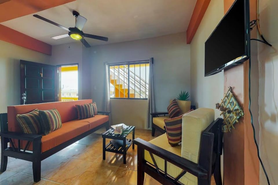 New River #7 at Laguna Suite -Gold Standard Certified Apartment in San Pedro