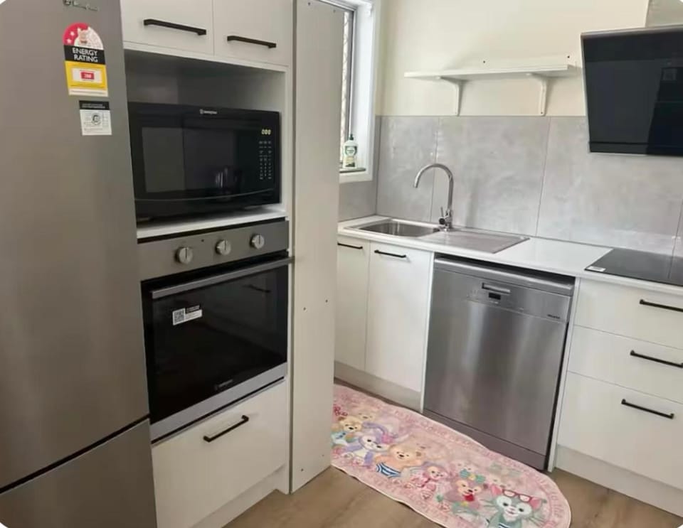 Granadilla st 走路10分钟到商场公交站单人房G1 Vacation rental in Brisbane