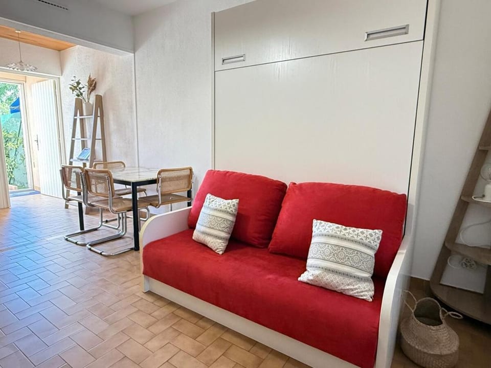 Salins Riviera Apartment in La Londe-les-Maures