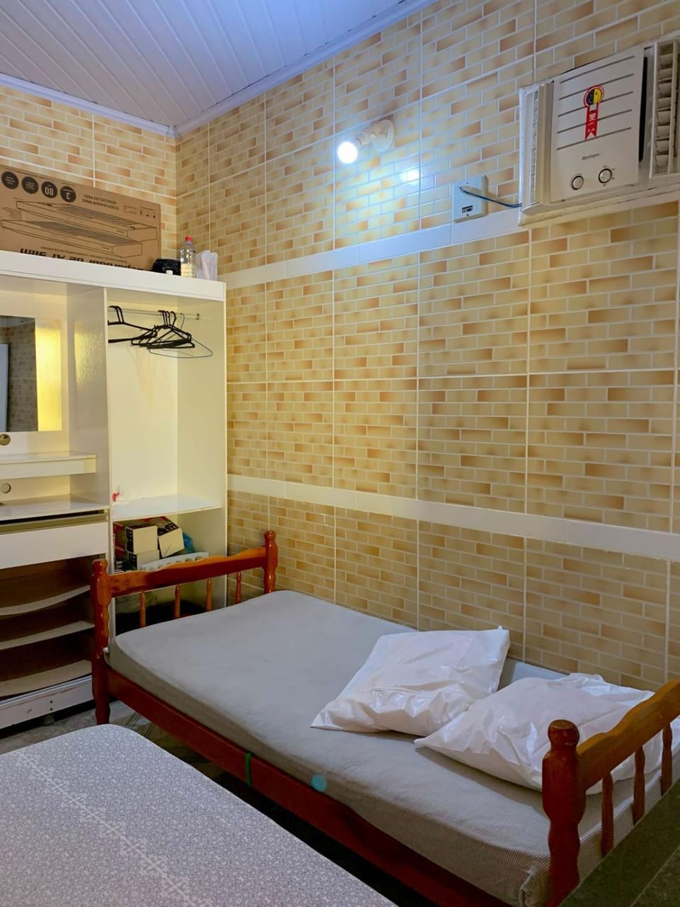 Bed, Photo of the whole room, Bedroom, wardrobe, air conditioner