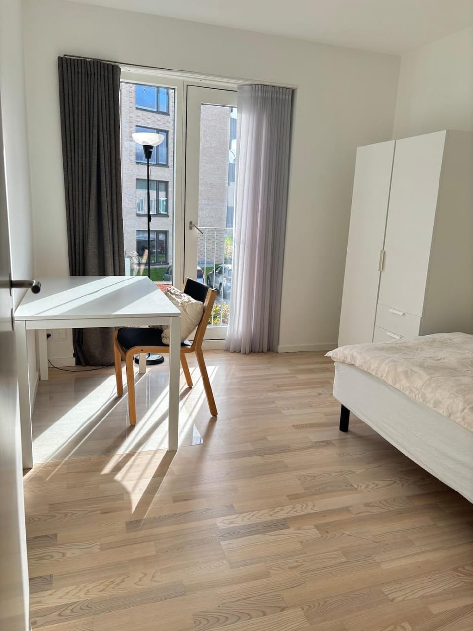 Bed, Photo of the whole room, Bedroom, wardrobe