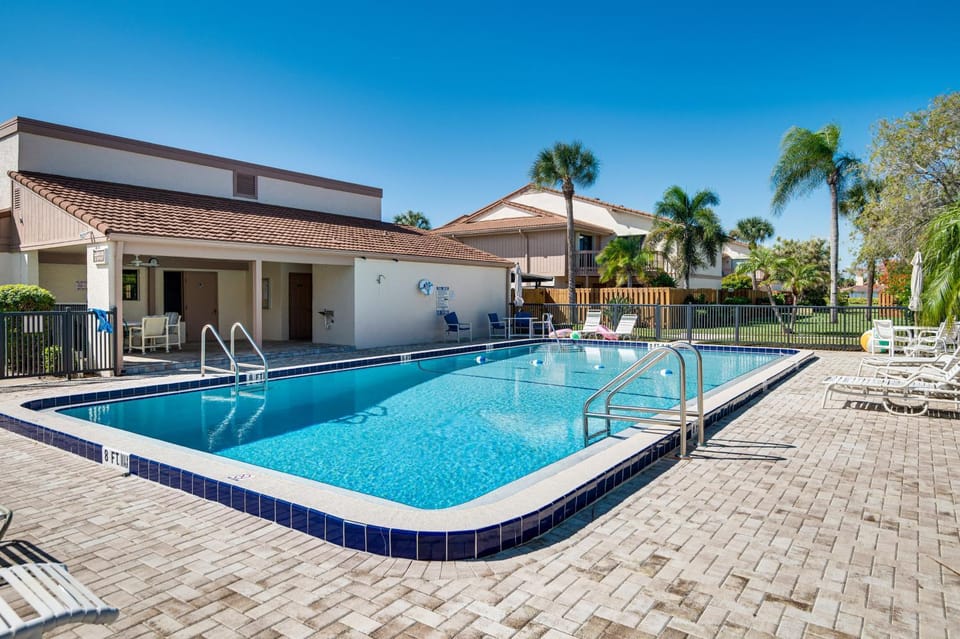 Condo w/ Direct Ocean Inlet View: Bikes Included! House in Cocoa Beach