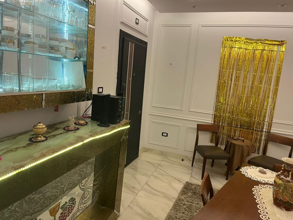 شقه مفروشه في المنصورة Apartment in Egypt