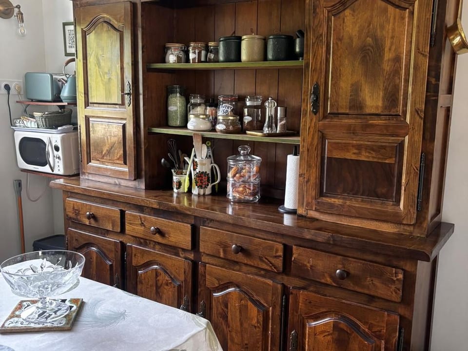 Chambre d'Hôtes Charmante à Montargis - FR-1-590-573 Bed and Breakfast in Centre-Val de Loire