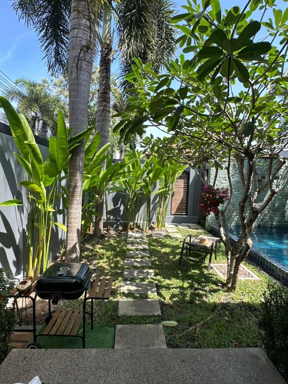 Cozy villa - perfect place to stay in Phuket Villa in Rawai