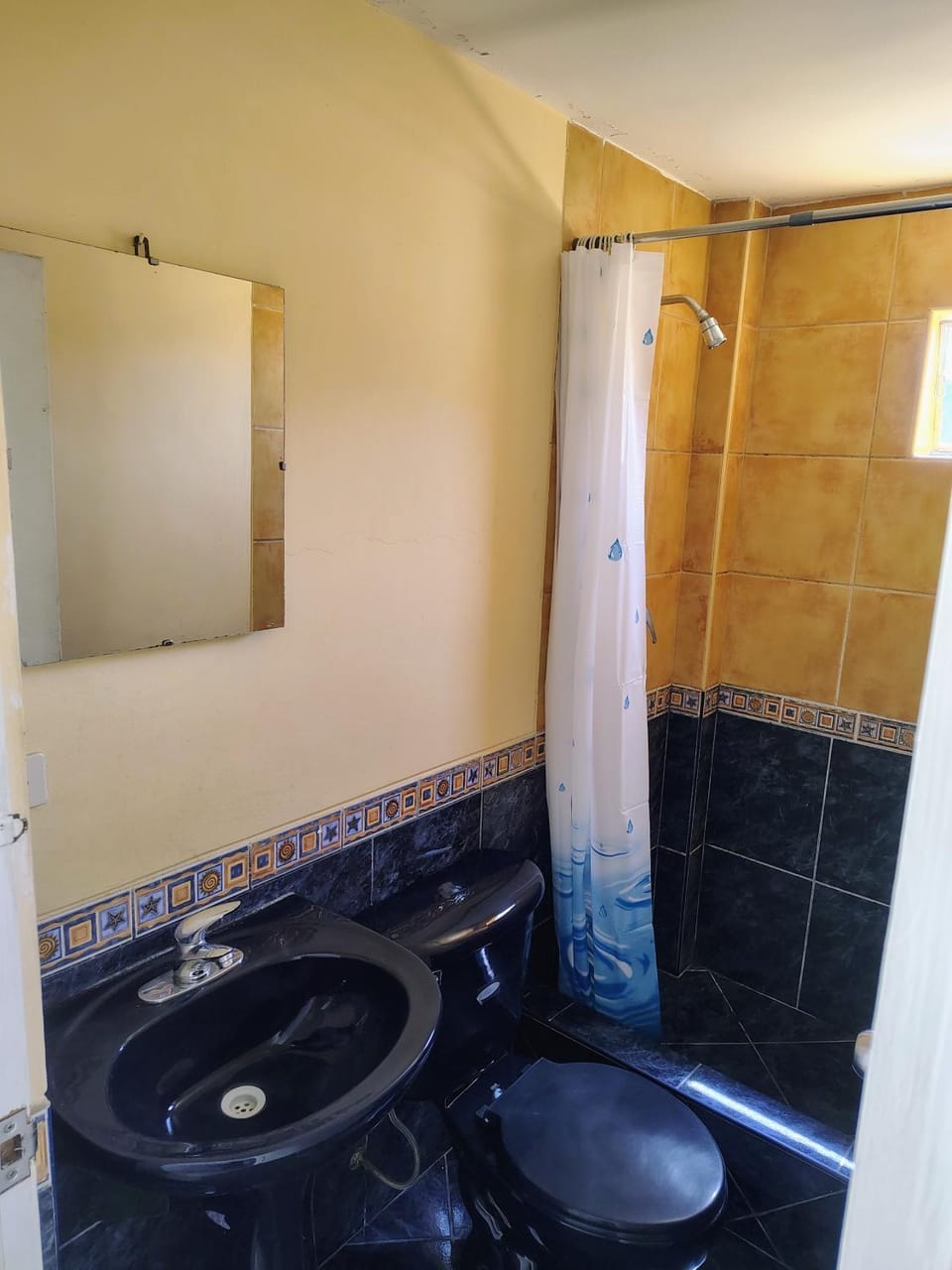 Claudia House Hz Vacation rental in Huaraz