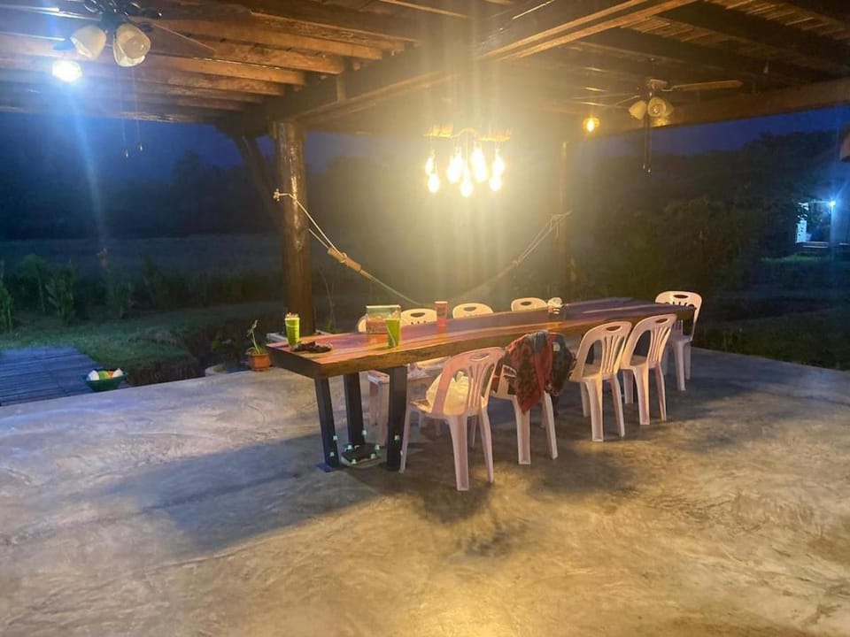 Dalasone Pool Villa with Stunning Mountain View Villa in Vang Vieng