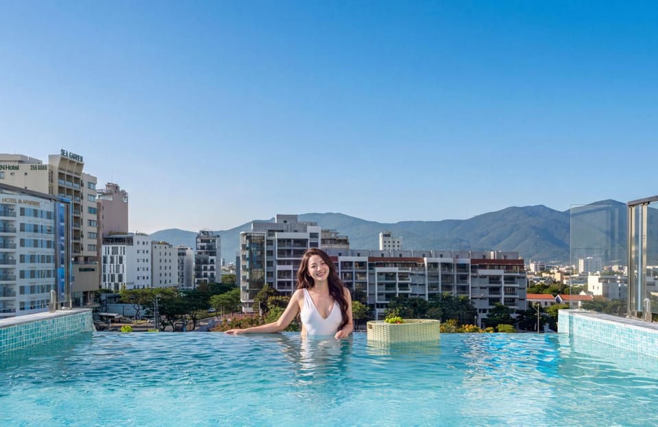 Guests, Swimming pool, Swimming pool