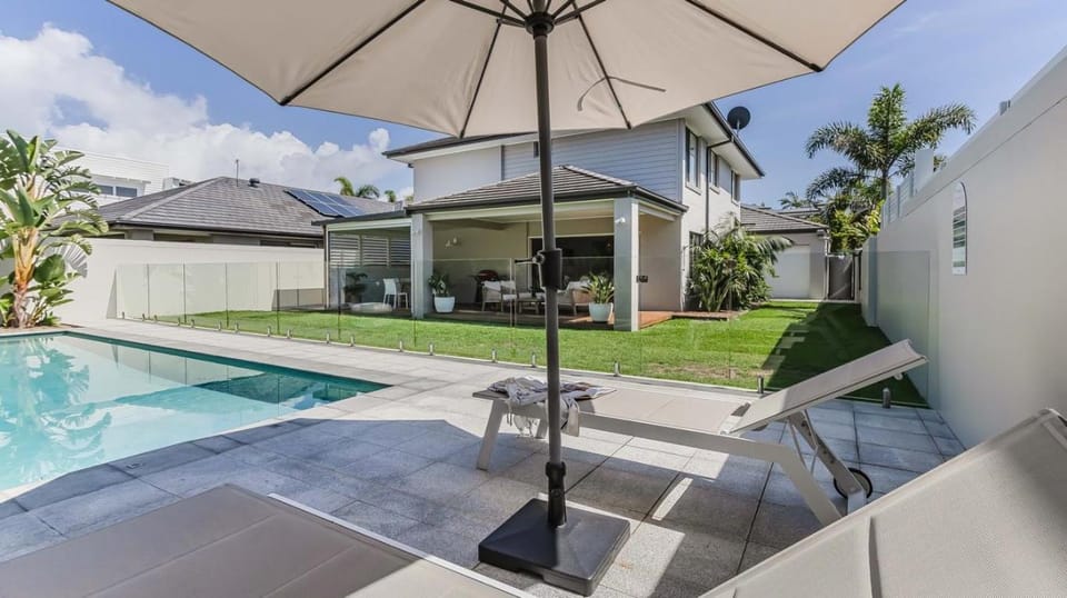 Barrels - Beachside home located in Salt Village House in Kingscliff