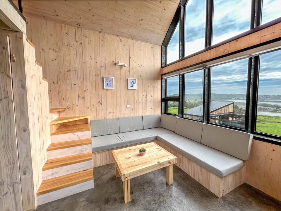 Natural landscape, View (from property/room), Living room, Seating area
