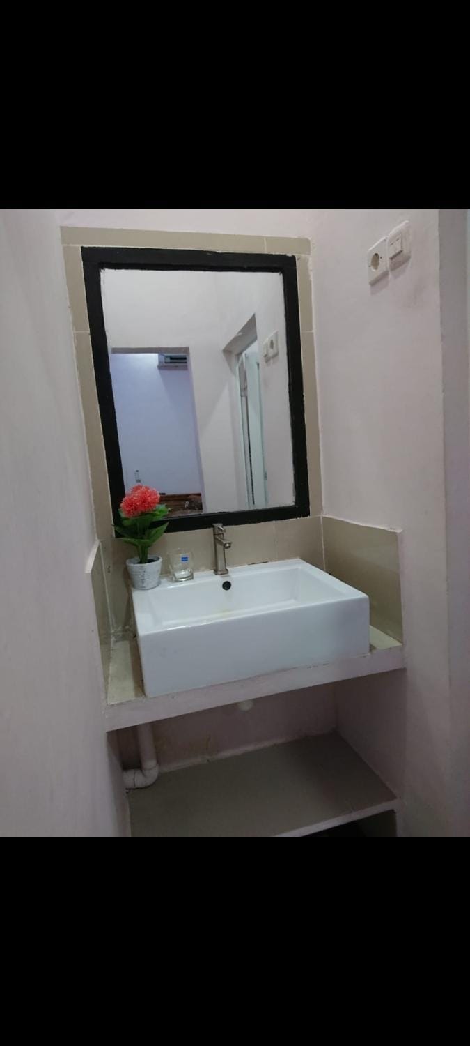 Astiti Ayu Kost Bagirati 1 Hotel in West Nusa Tenggara, Indonesia