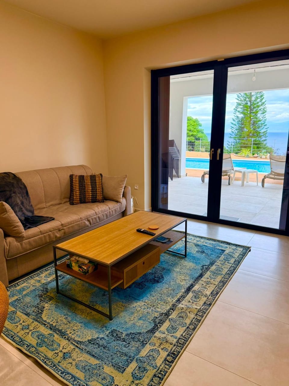 View (from property/room), Living room, Garden view, Mountain view, Sea view