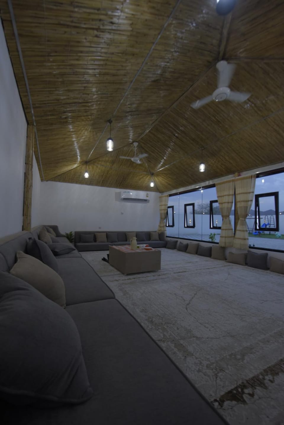 Seating area