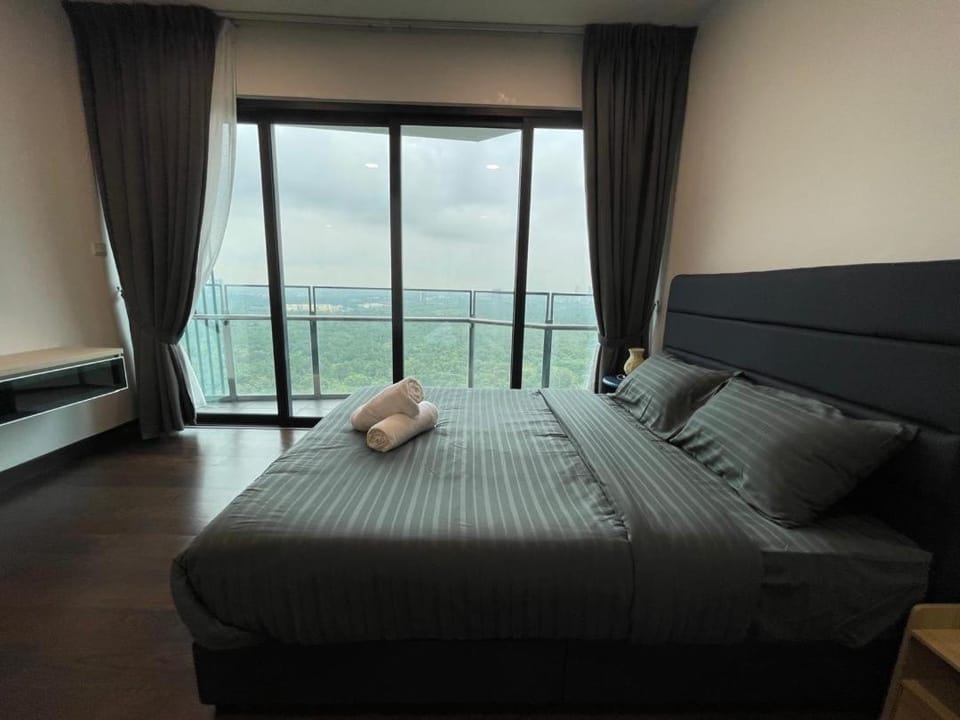 Almas Suites Tower Design Puteri Harbour Apartment in Johor