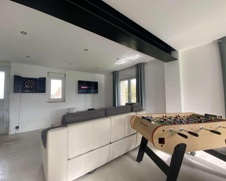 L'émeraude House in Normandy