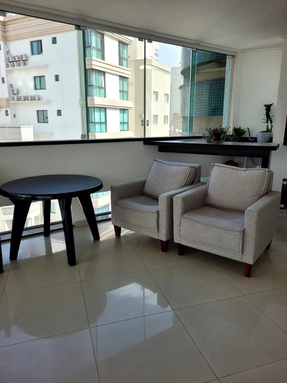 Excelente AP no Coração da Meia Praia Apartment in Porto Belo