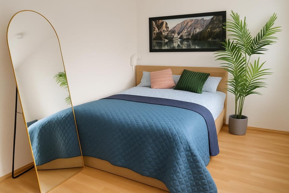 Bed, Bedroom