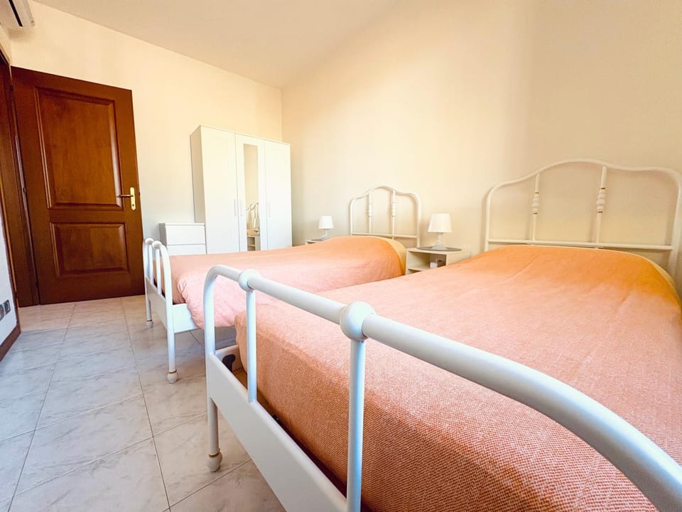 Casa sul Naviglio Apartment in Province of Brescia