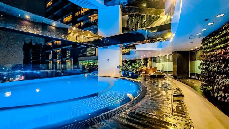 Pool view, Swimming pool, Swimming pool
