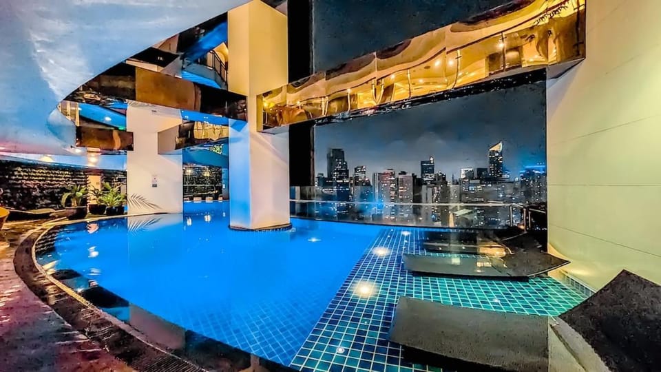 Pool view, Swimming pool, Swimming pool