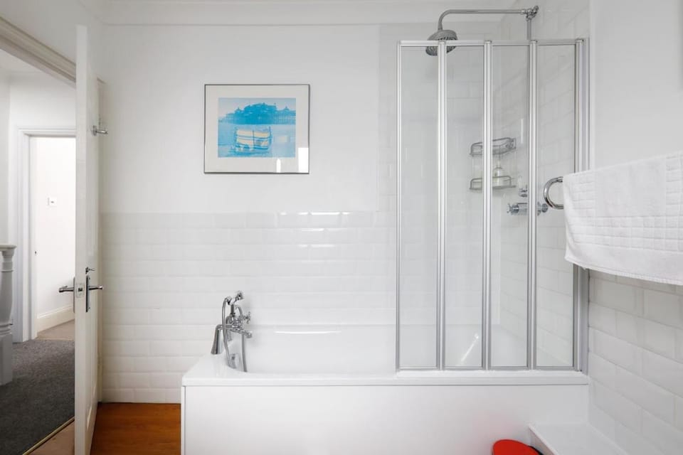 Heart of Brighton - Stylish - Victorian Terrace Apartment in Brighton