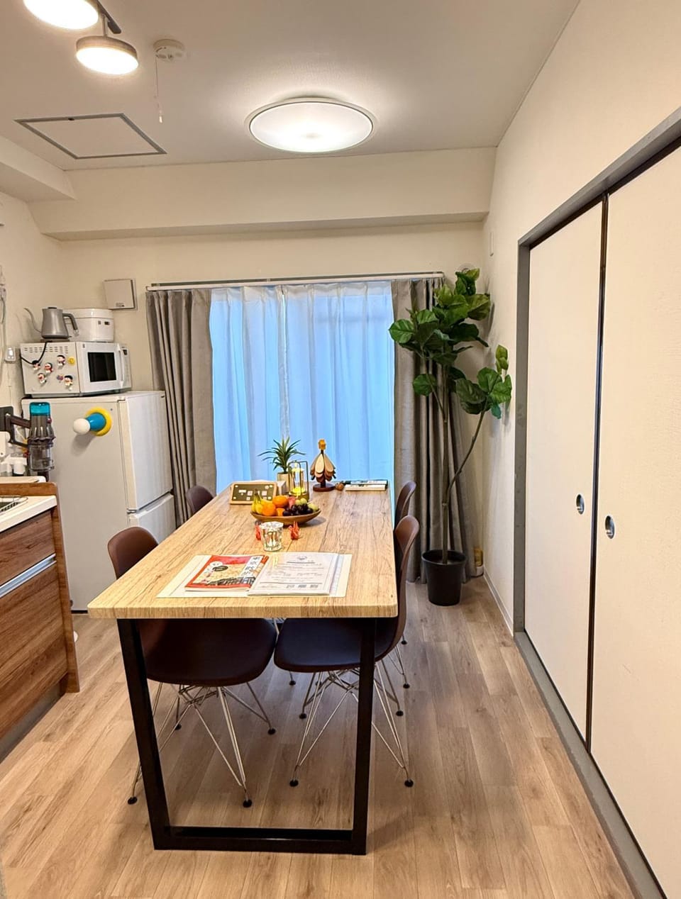 Moto Sakura 502,Asakusa Ueno Great location 2 bedrooms,3 beds,6 Direct access to Narita and Haneda Airports,5 train lines available Apartment in Japan