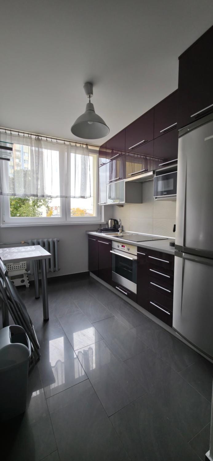 Kitchen or kitchenette, oven, stove