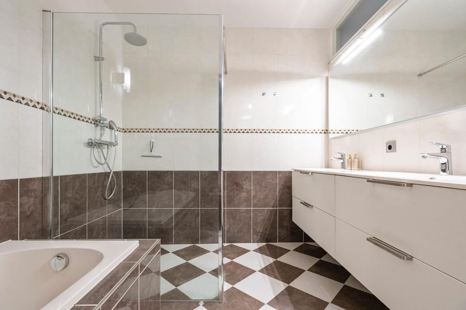 Shower, Bathroom, Bath